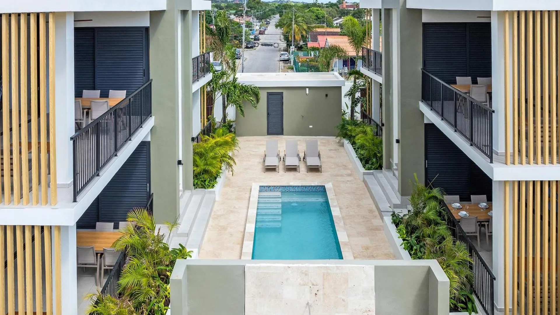 Mambo Apartments Luxe En Modern Nabij Mambo Beach Willemstad